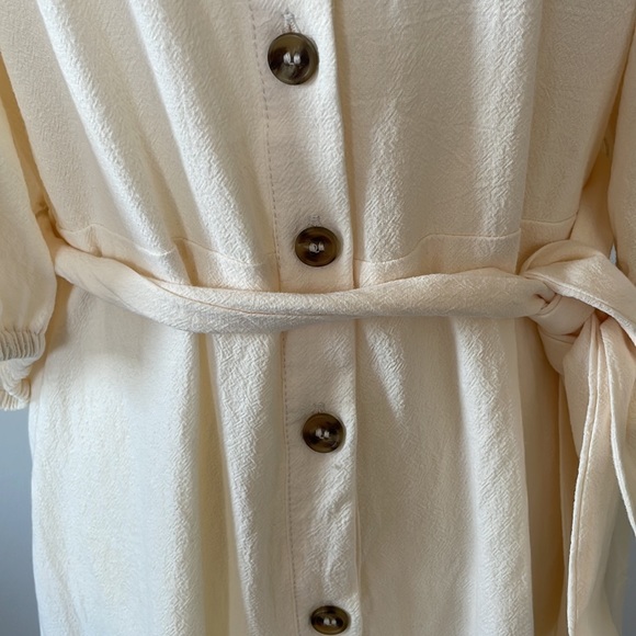 H&M Creped Cotton Dress in Cream - Picture 8 of 10